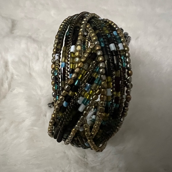 Cuff Bracelet - Picture 8 of 8